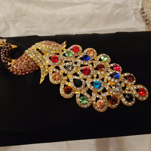 NWT Sasha Black Clutch with Peacock Design - Picture 2 of 8